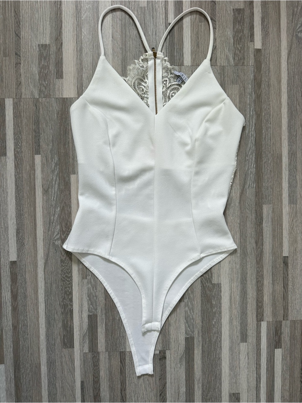 Iris Brand White Bodysuit with Lace and V-Neck Zipper, Size S